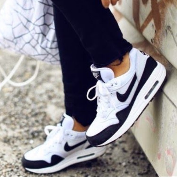 NWT Nike Air Max 1 - Picture 3 of 8